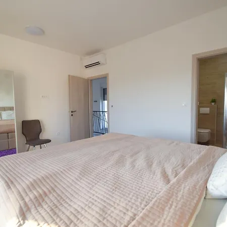 Morena Villa Sveti Filip i Jakov